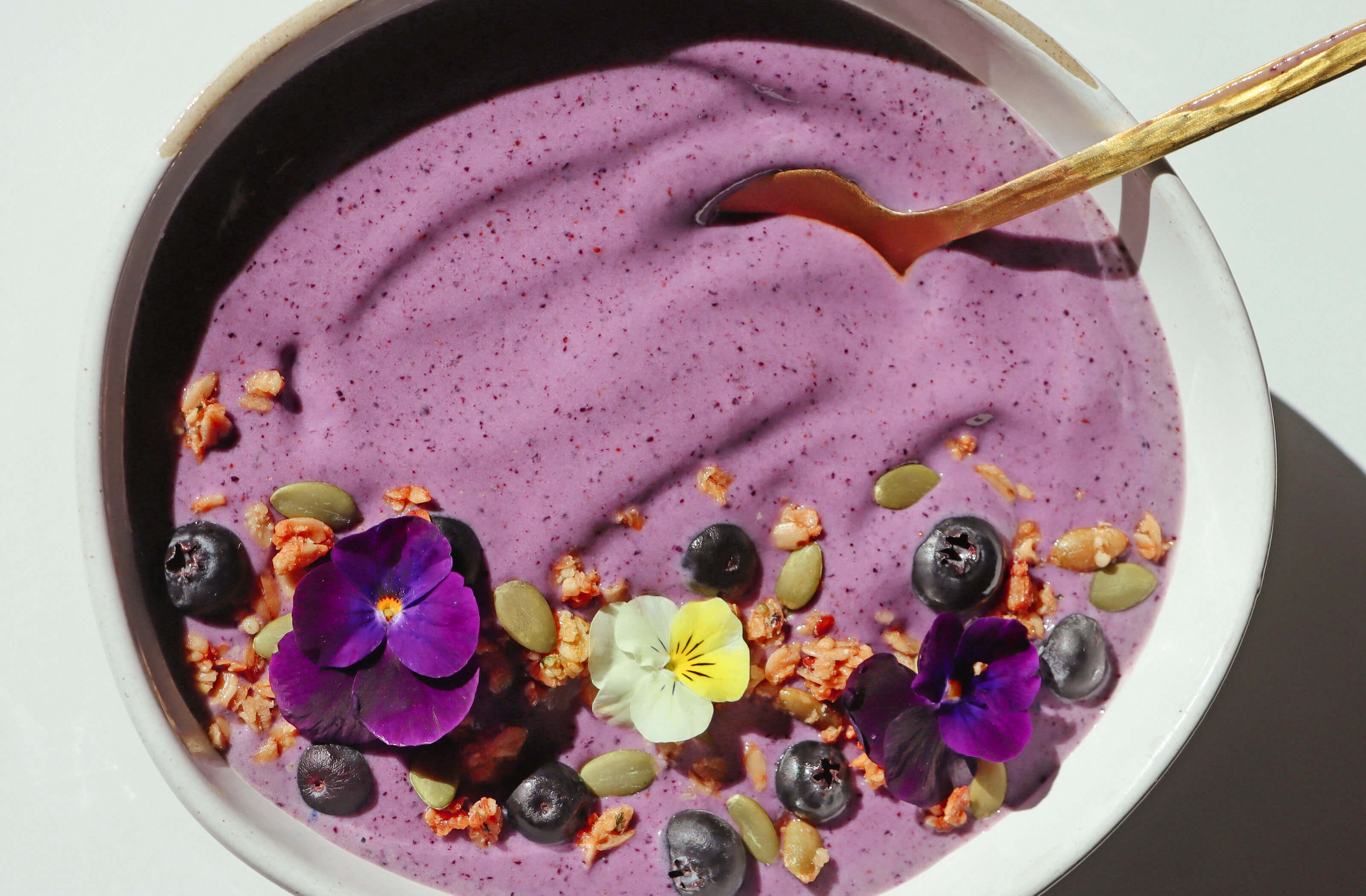 Superfood Smoothie Bowl